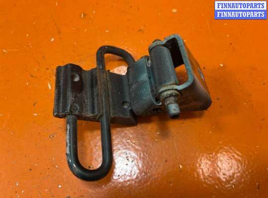 купить Петля двери на Volkswagen Passat