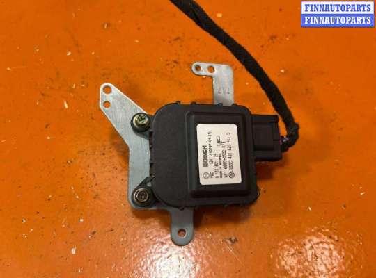 купить Моторчик заслонки печки на Audi a6