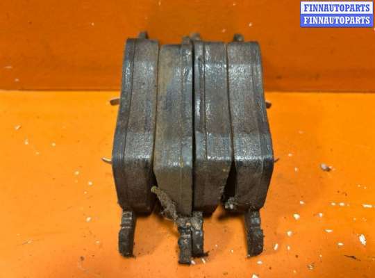 купить Тормозные колодки на Volkswagen Passat