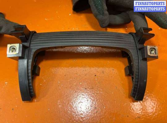 купить Кожух рулевой колонки на Audi a6