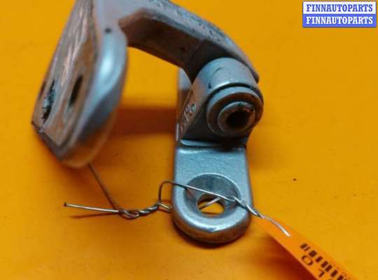 купить Петля двери на Mercedes CLS