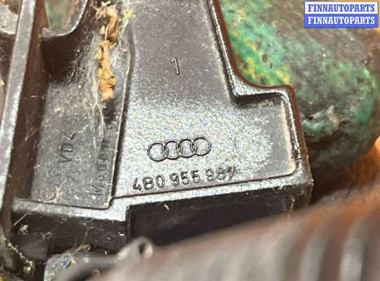 купить Форсунка омывателя на Audi a6