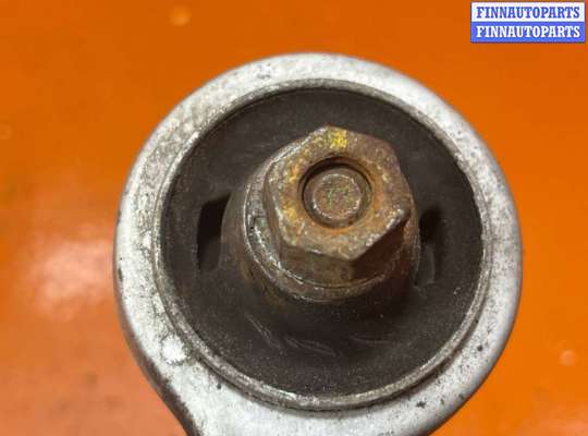 купить Рычаг передний левый на Volkswagen Passat