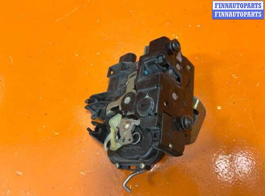 купить Замок двери задней левой на Audi a6