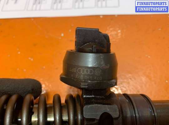 Форсунка топливная на Volkswagen Touareg I (7L)