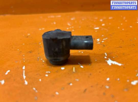 купить Датчик парктроника на Volkswagen Golf