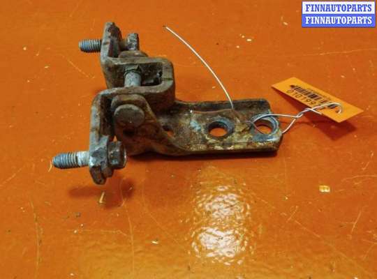 купить Петля двери на Mitsubishi Space Runner