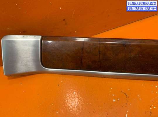 купить Накладка декоративная на торпедо на Volkswagen Touareg