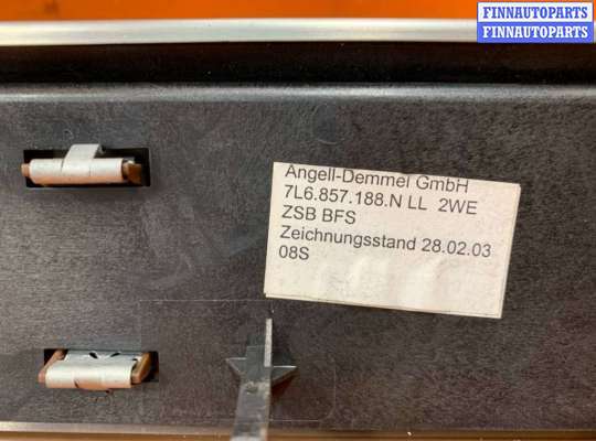 купить Накладка декоративная на торпедо на Volkswagen Touareg