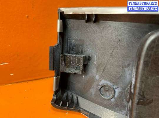 купить Накладка декоративная на торпедо на Volkswagen Touareg