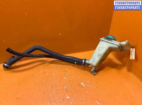 купить Бачок гидроусилителя на Audi A4