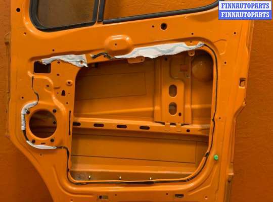 купить Дверь передняя правая на Volkswagen Crafter