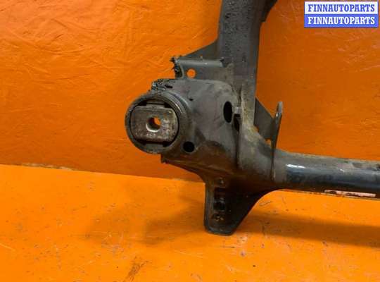 Балка подвески передняя (Подрамник) на Volkswagen Touareg I (7L)