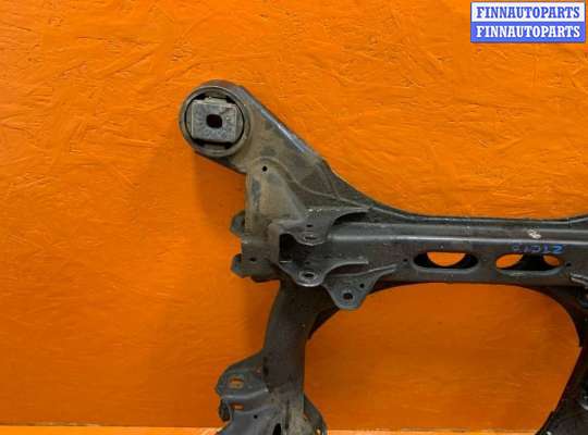 Балка подвески передняя (Подрамник) на Volkswagen Touareg I (7L)