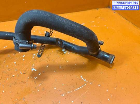 купить Трубка охлаждающей жидкости металлическая на Volkswagen Passat