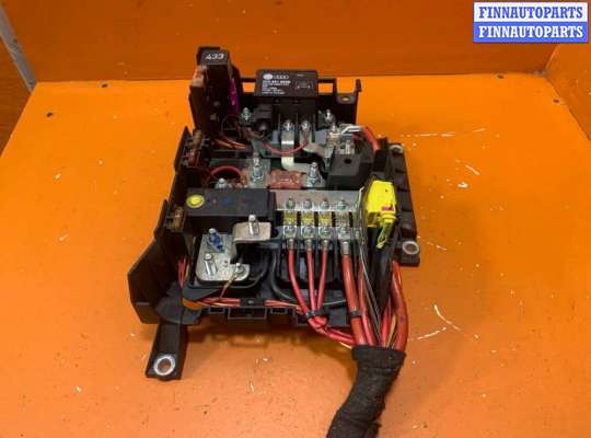 купить Блок предохранителей на Volkswagen Touareg