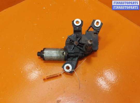 купить Моторчик заднего стеклоочистителя (дворника) на Volkswagen Passat