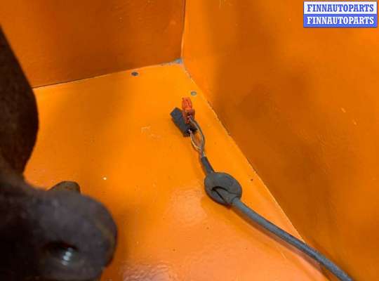 купить Ступица передняя левая на Audi A4