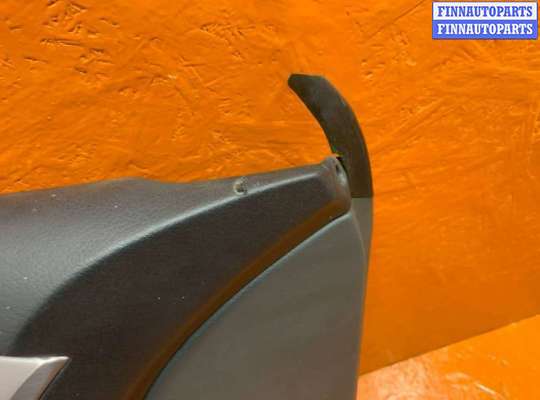 купить Обшивка двери передней левой (дверная карта) на Audi a6