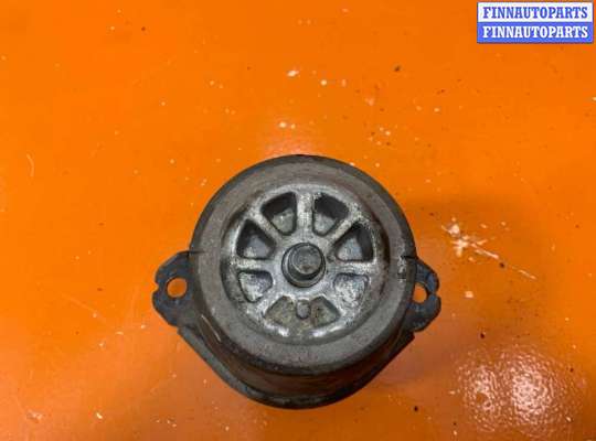Подушка ДВС на Volkswagen Touareg I (7L)
