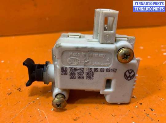 купить Активатор замка багажника на Volkswagen Touareg