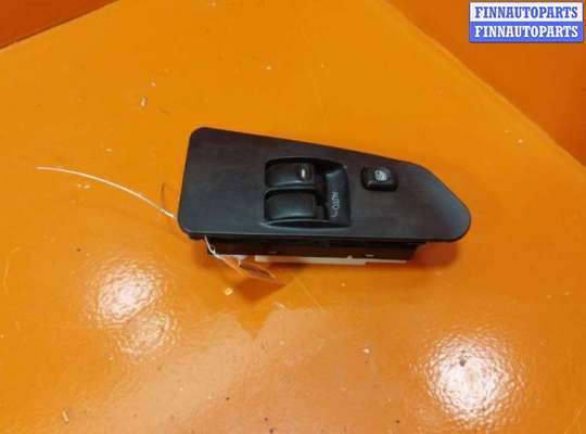 купить Кнопка стеклоподъемника переднего левого на Mitsubishi Space Runner