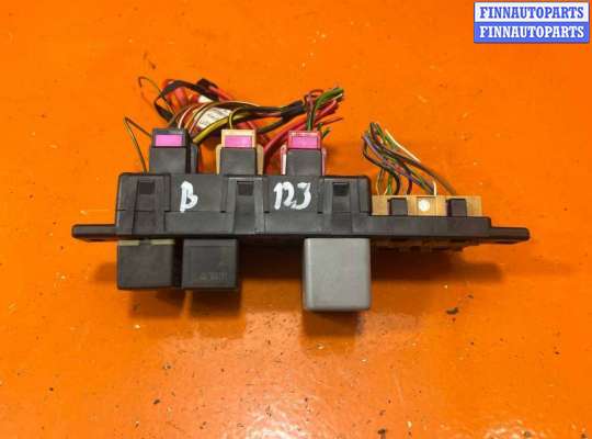 купить Блок предохранителей на Audi a6