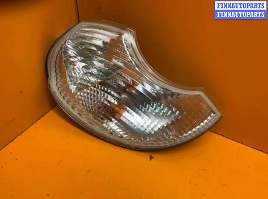 купить Поворотник правый на Hyundai Terracan