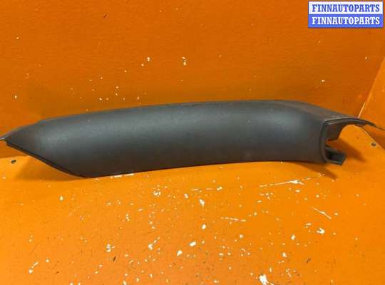 Обшивка крышки багажника VG2745131 на Volkswagen Touareg