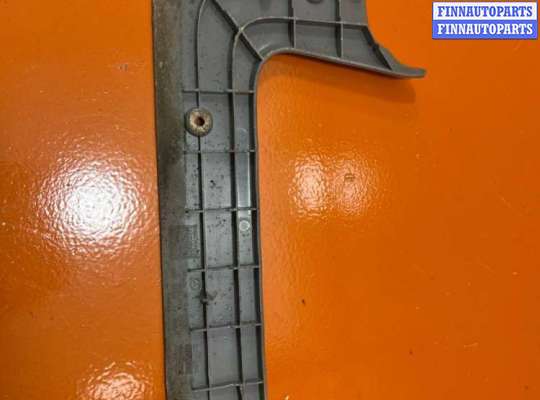 купить Накладка на порог на Volkswagen Crafter