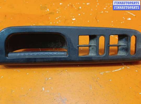 Ручка внутренняя передняя левая VG2631904 на Volkswagen Passat