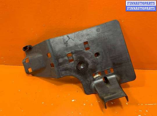 купить Накладка декоративная на Volkswagen Touareg