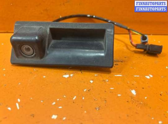 Камера обзора на Volkswagen Tiguan I (5N) 