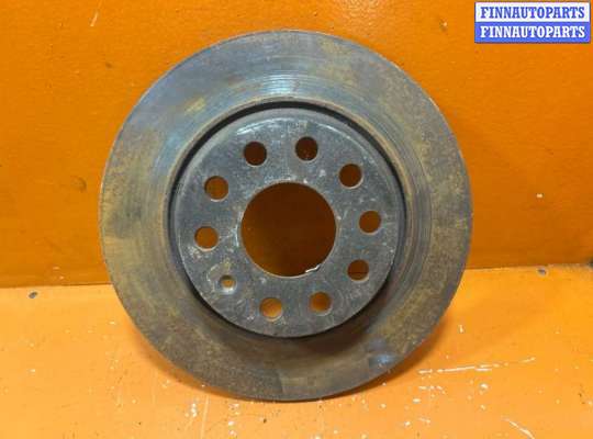 Купить Диск тормозной задний на Volkswagen Passat Диск тормозной задний VG2674565 на Volkswagen Passat