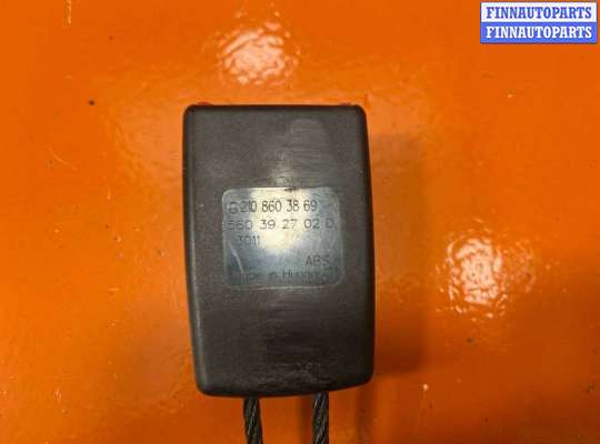 купить Замок ремня безопасности на Volkswagen Crafter