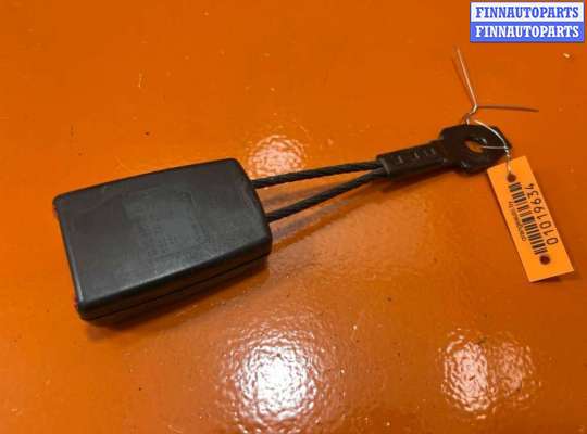 купить Замок ремня безопасности на Volkswagen Crafter