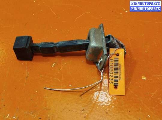 купить Ограничитель открывания двери на Mitsubishi Space Runner