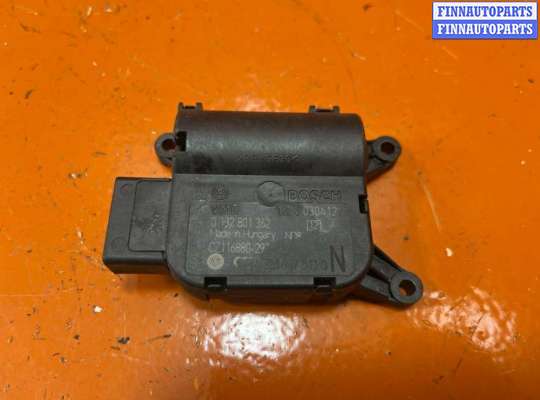 купить Моторчик заслонки печки на Volkswagen Passat