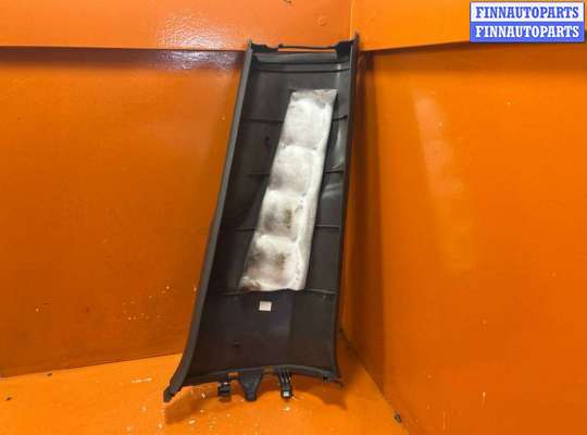 купить Обшивка стойки на Volkswagen Passat