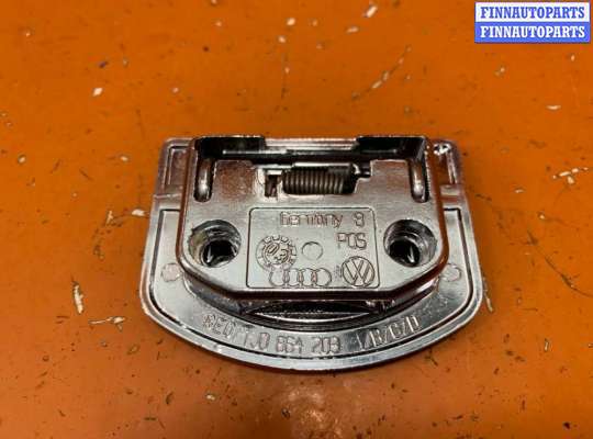 купить Кронштейн крепления на Volkswagen Touareg