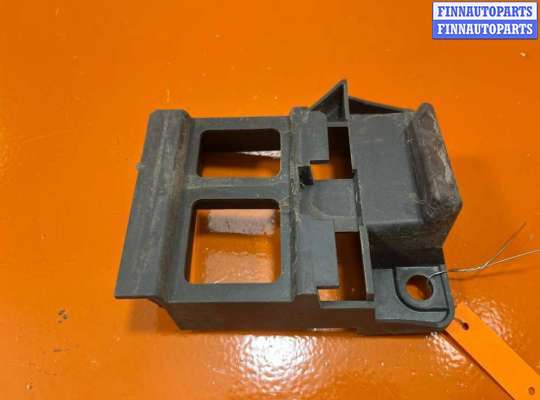 купить Кронштейн крепления на Volkswagen Crafter