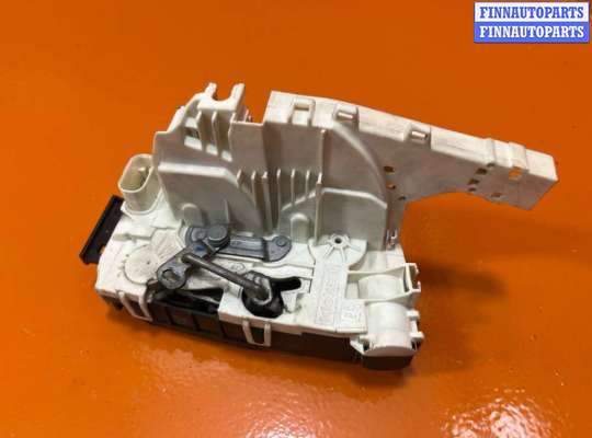 купить Замок двери задней правой на Volkswagen Crafter