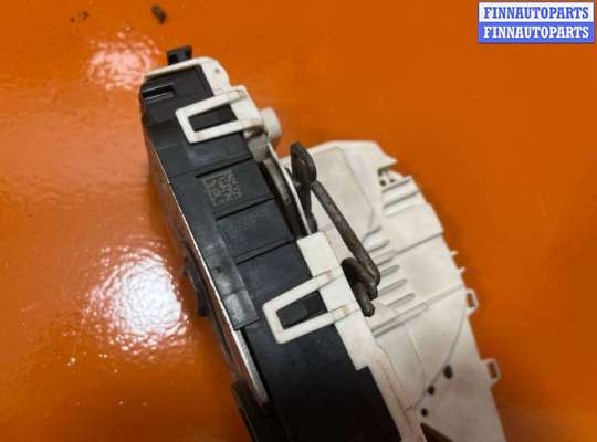 купить Замок двери задней правой на Volkswagen Crafter