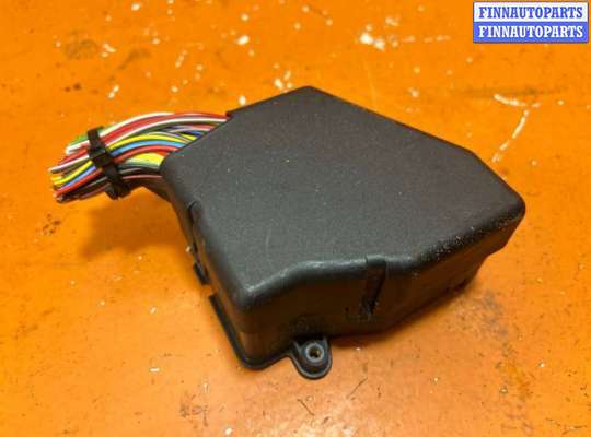 купить Блок предохранителей на Audi A4