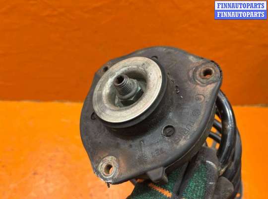 купить Стойка передняя правая на Volkswagen Touran