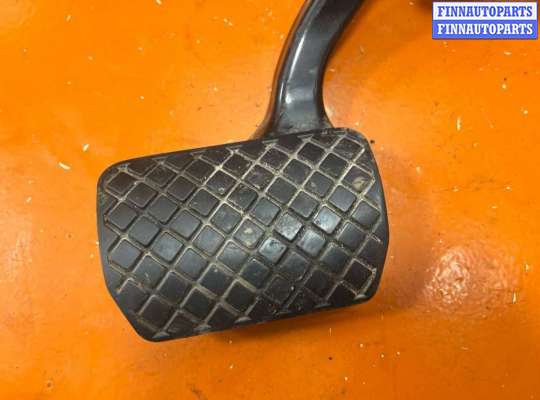 купить Узел педальный (блок педалей) на Audi A4