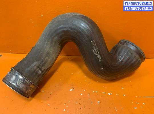 купить Патрубок интеркулера на Audi A4