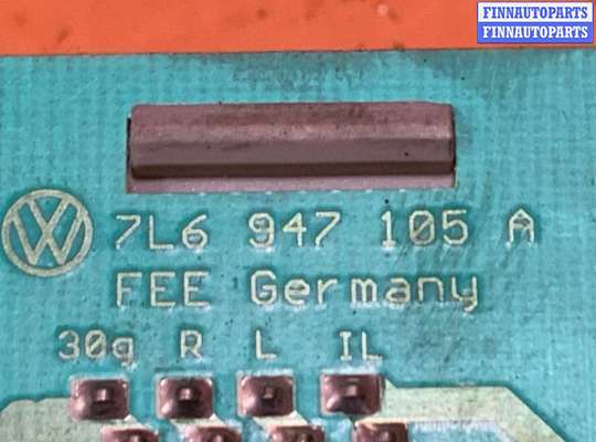 купить Фонарь салона (плафон) на Volkswagen Touareg