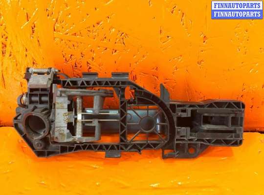 купить Ручка внутренняя передняя левая на Volkswagen Passat