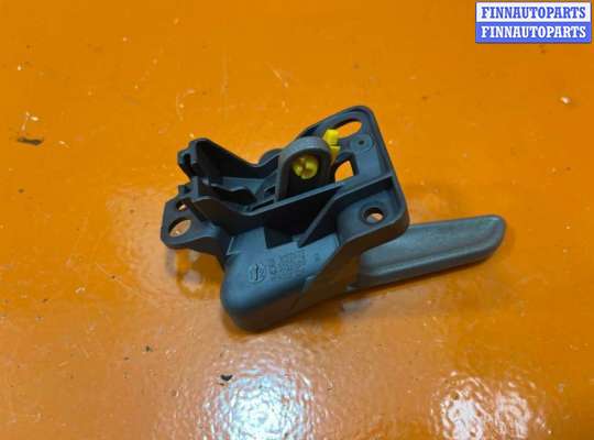 купить Ручка внутренняя передняя правая на Volkswagen Crafter